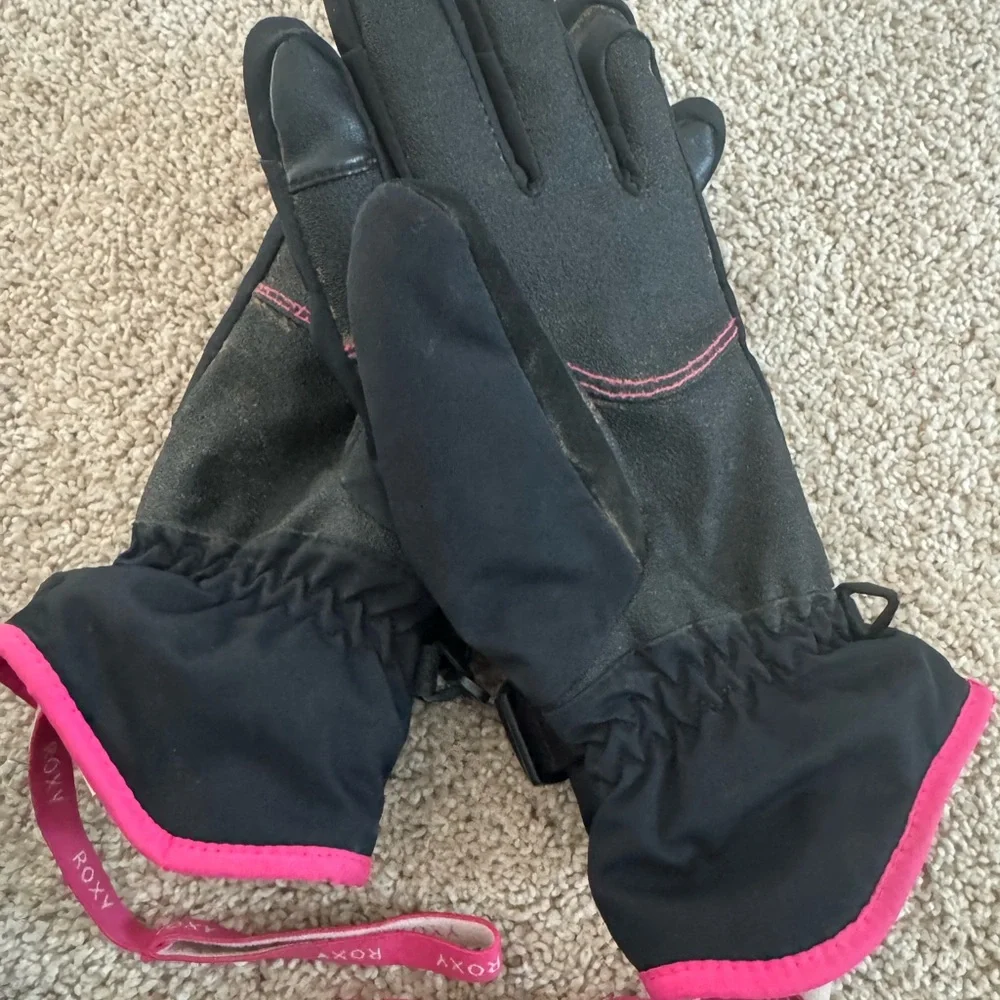 Roxy Kids Black & Pink Gloves
